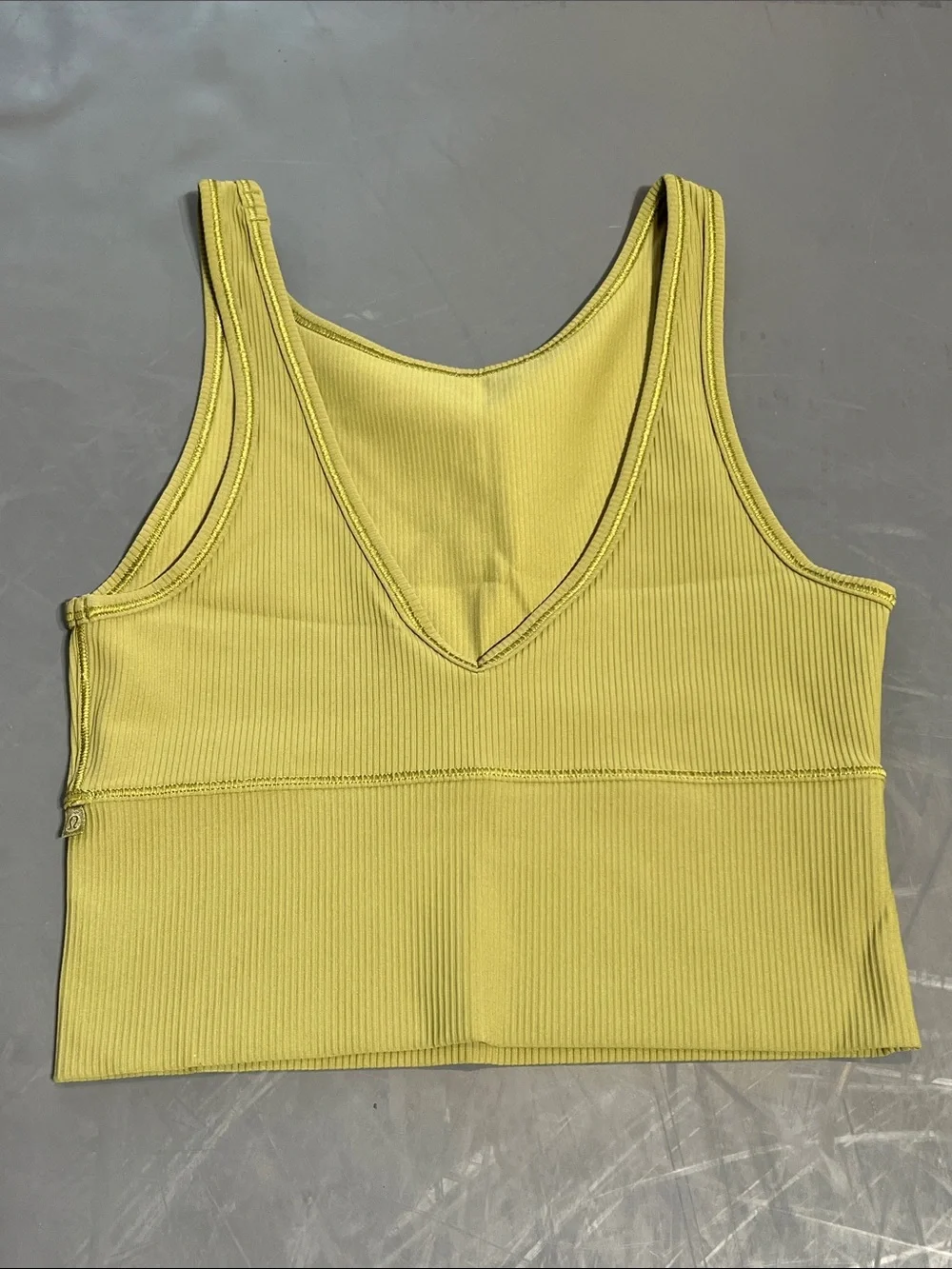 lululemon Power Pivot Ribbed Tank Top - size 4